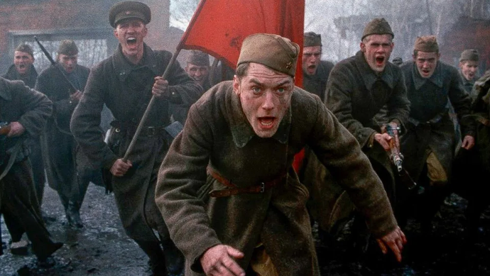 Кадр из фильма «Враг у ворот» 6