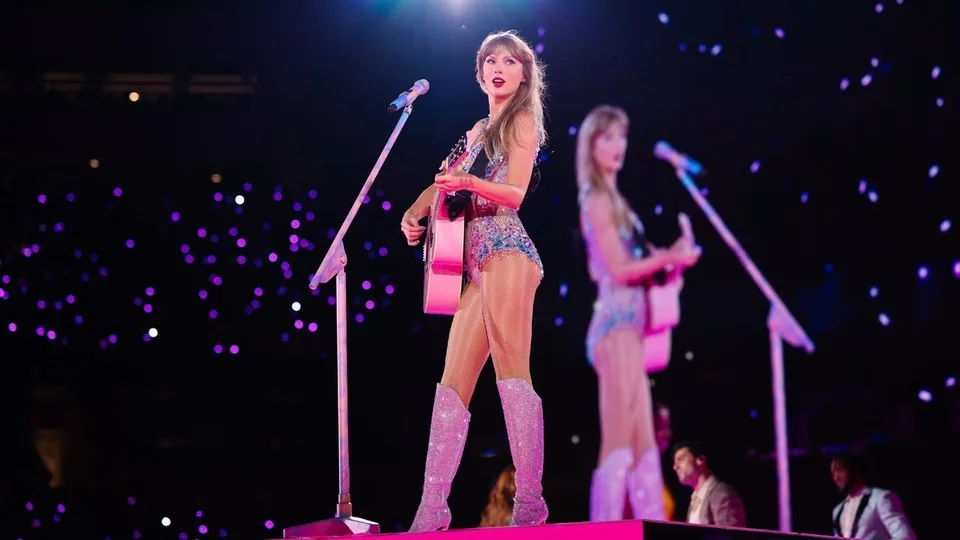 Кадр из фильма «Тейлор Свифт: The Eras Tour» 2