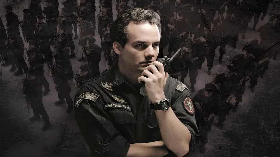 Кадр из фильма «Элитный отряд: Враг внутри» 1