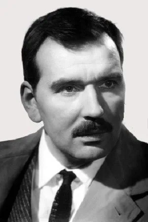 Бернхард Викки