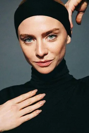 Мэдди Филлипс