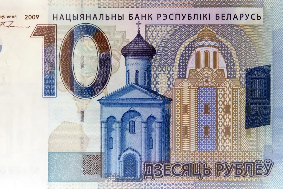 Минус процентный пункт за раз. Банки снова опустили ставки по вкладам